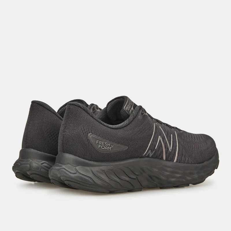 New Balance Men's Fresh Foam x EVOZ v3 Running Shoes