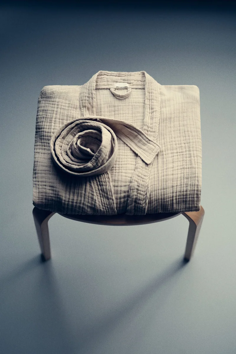 H&M Muslin dressing gown