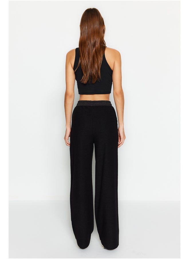 trendyol - Black Parachute Garnish Detail Thick Straight Fit Knitted Sweatpants TWOAW24EA00022. - Image 1