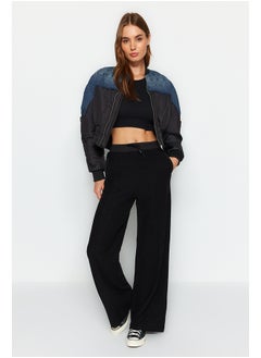Black Parachute Garnish Detail Thick Straight Fit Knitted Sweatpants TWOAW24EA00022.