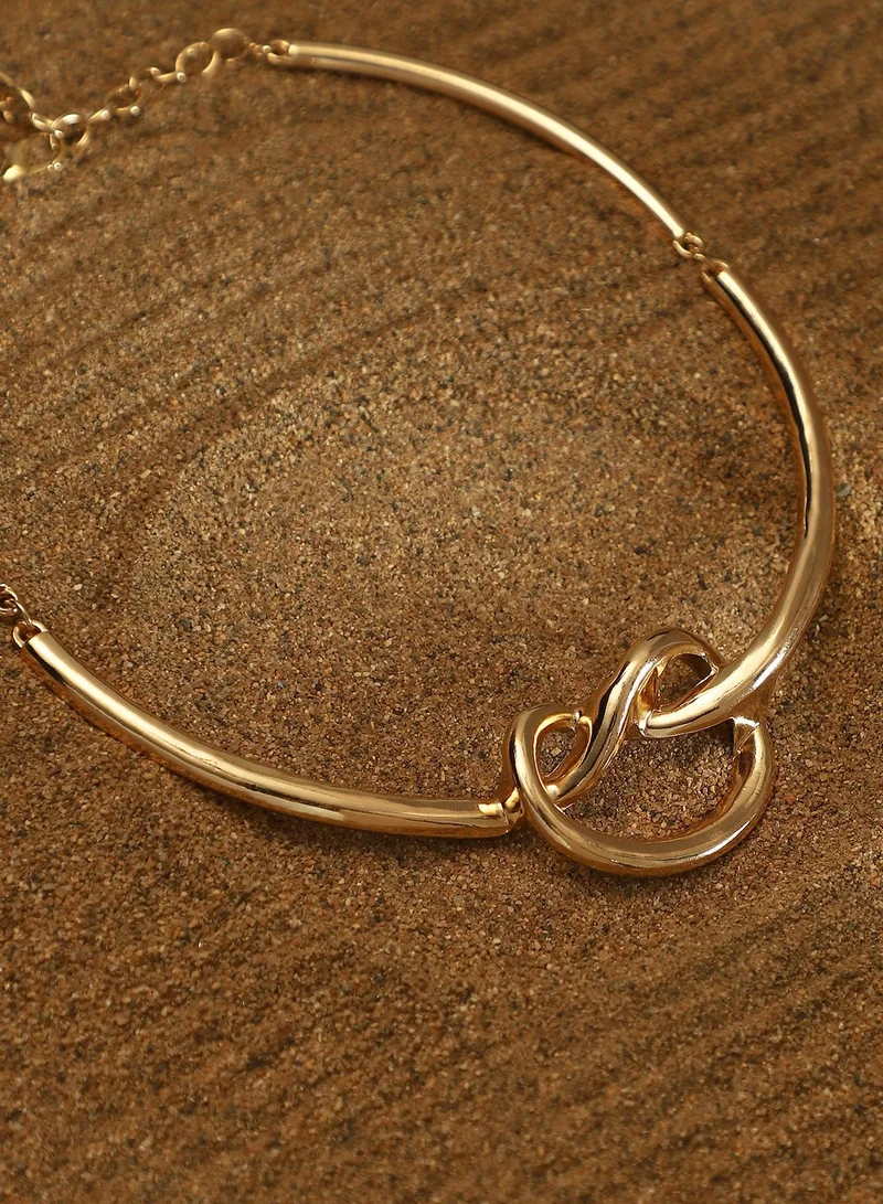 سوهي عقد ياقة نودو للنساء | لون كاليفورنيا | مقاس واحد | مادة سبيكة معدنية | إغلاق بمشبك سرطان البحر | قلادة للملابس الكاجوال والسهرة