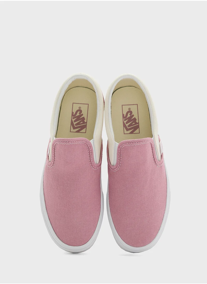 فانز Classic Slip-On Comfort Shoes