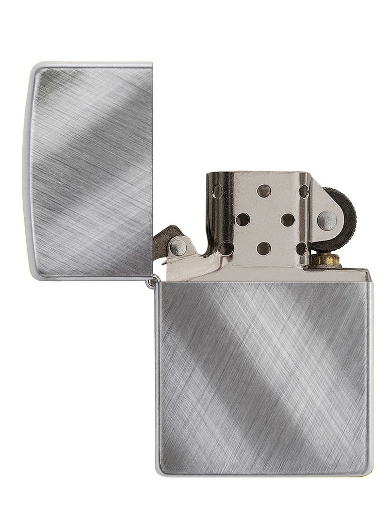 Zippo 28182 ولاعة مقاومة للرياح بتصميم متقاطع من الكروم المصقول - Image 4