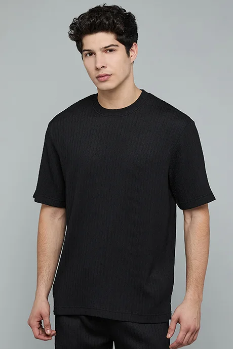 أر أند بي Textured T-Shirt with Crew Neck and Short Sleeves