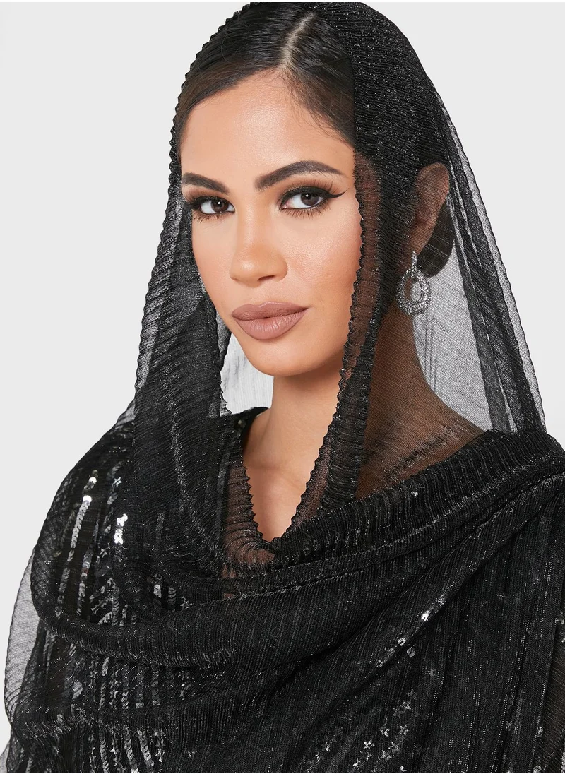 خزانة وشاح بكسرات