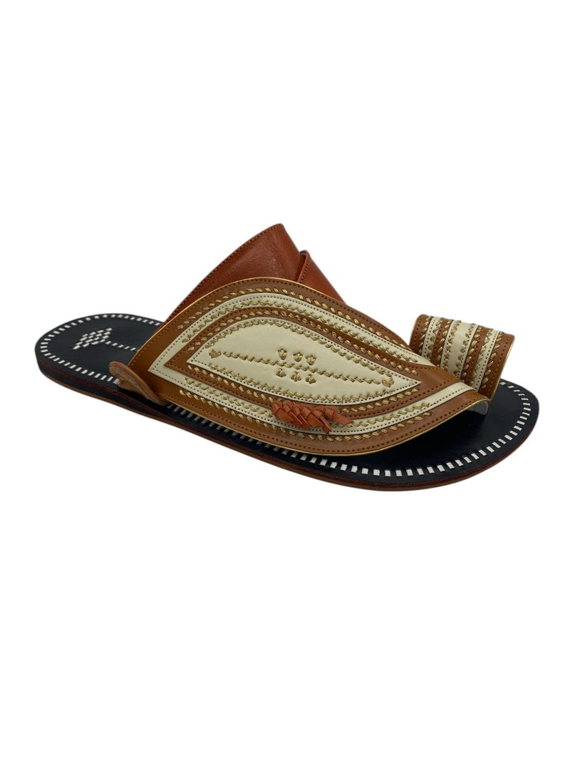 AL Fanoos Handcrafted heritage leather slippers  - Image 1