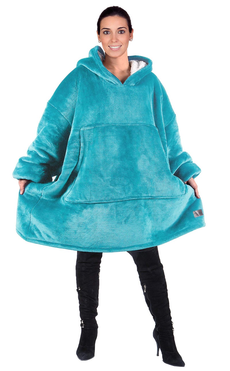 Catalonia Catalonia Oversized Hoodie Blanket Sweatshirt  Wearable Sherpa Fleece Giant Pullover for Adults Men Women Teenagers Wife Girlfriend Gift  - Image 3