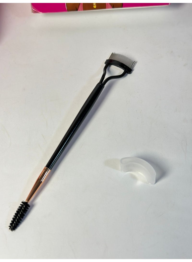 أداة فصل الرموش برأسين في أداة واحدة، مزودة بأسنان دقيقة من الفولاذ المقاوم للصدأ وفرشاة للحواجب، لتحديد الرموش وفصلها وتقليل تكتل الماسكارا، أداة احترافية لوضع مكياج العيون (قطعة واحدة) قد يختلف اللون - Image 2