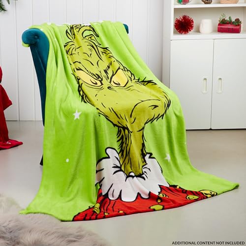 The Grinch Throw Blanket, Soft & Warm Fleece Christmas Blanket, Warm Lightweight & Fluffy Throw, Cozy Bedroom Accessories, Secret Santa Xmas Gifts (Green) - Image 2