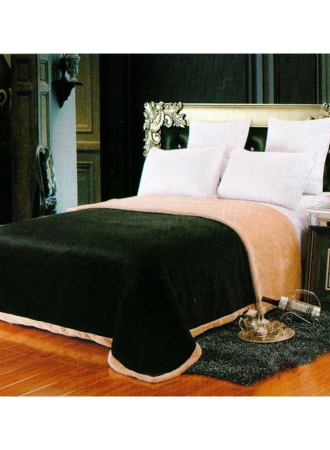 بطانية ناعمة بحجم كينج فلانيل أسود / بيج