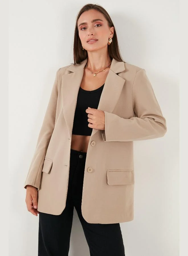 ليلا جاكيت بليزر نسائي بياقة مونو وجيب بقصة مريحة