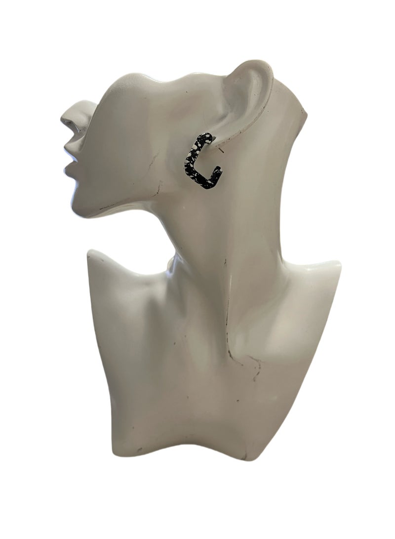 High End Jewelry Blind Box, Each Box Carefully Prepared With 5 Exquisite Accessories Of Different Styles, This Is An Exciting Jewelry Blind Box.