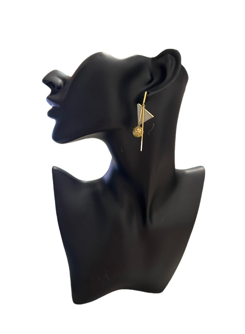 High End Jewelry Blind Box, Each Box Carefully Prepared With 5 Exquisite Accessories Of Different Styles, This Is An Exciting Jewelry Blind Box.