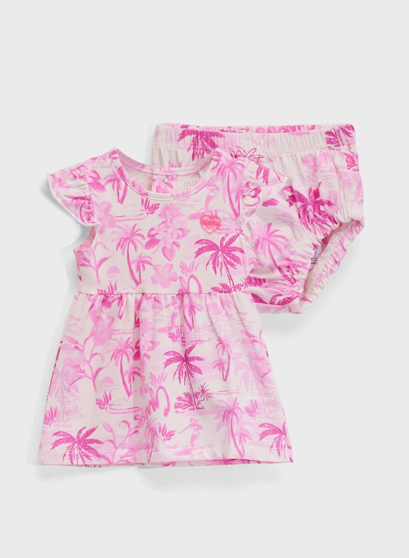 GUESS Kids Short Sleeve Dress And Pantie Sets  - Image 1