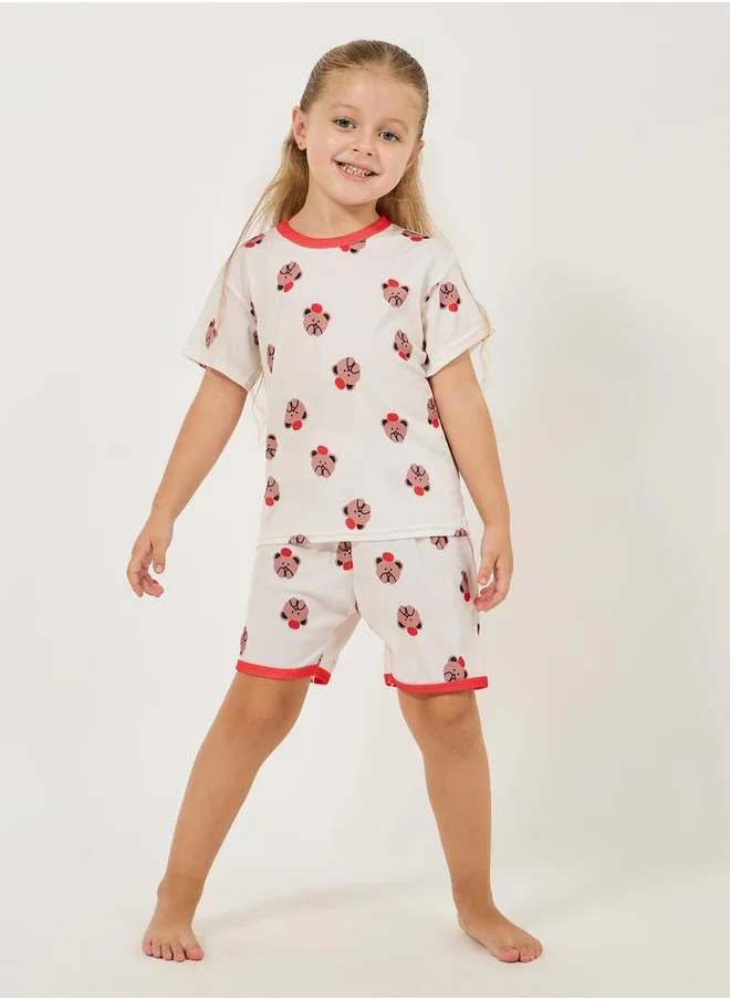 ستايلي Bear Print Rib Knit T-Shirt & Shorts Set