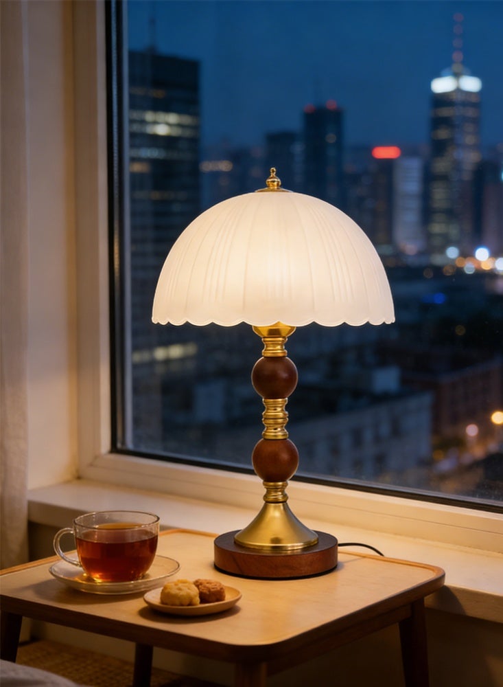 موندا مصباح طاولة معدني فاخر بتصميم عصري لديكور المنزل والمكتب. - Image 5