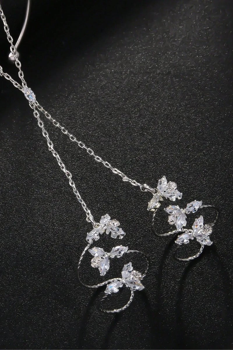 Women's Hand Bracelet Accessory in Silver Color with a Chain Design Connecting Two Rings. - Image 4