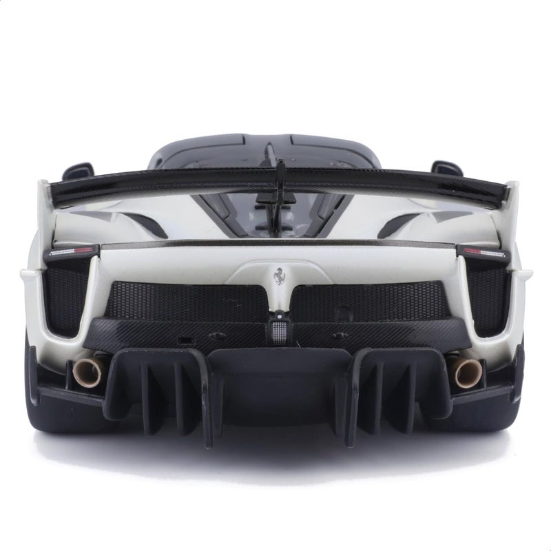 Bburago سيارة بيبراغو 1:18 مقياس سباق ولعب فيراري FXX K EVO مصنوعة من المعدن - Image 5