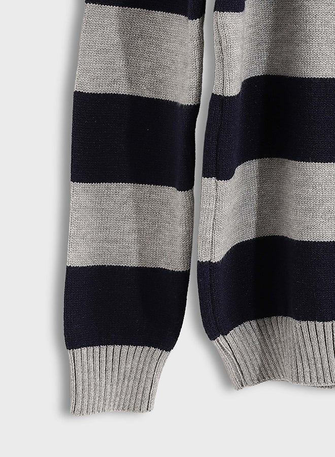 Red Circle Kids Unisex long zipper pullover - Image 4