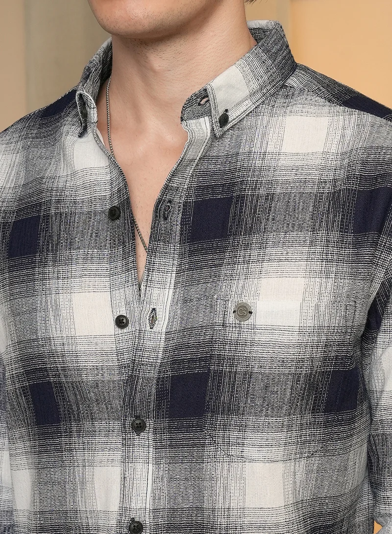 Campus Sutra Men's Charcoal Black & Ivory White Ombre Buffalo Check Shirt