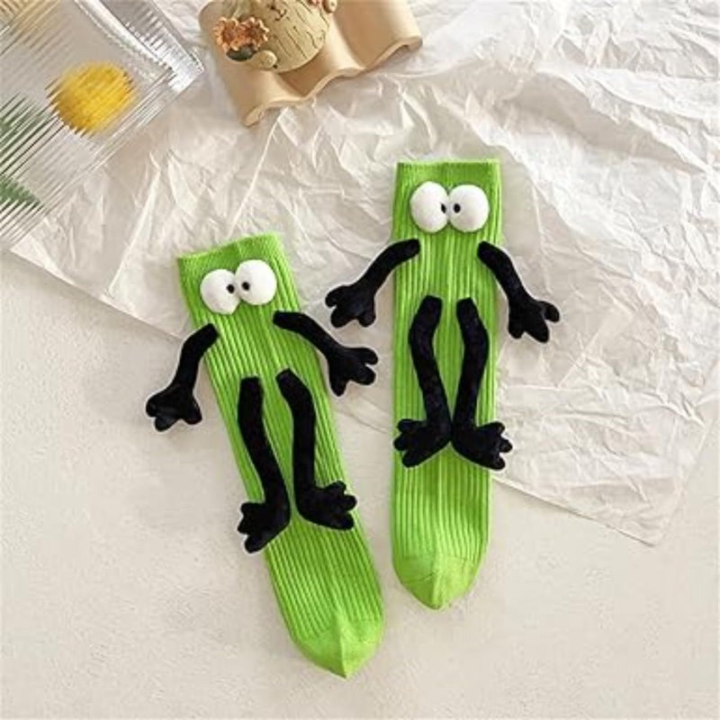 Unisex Magnetic Holding Hands Funny Couple Socks for Holidays - Image 4