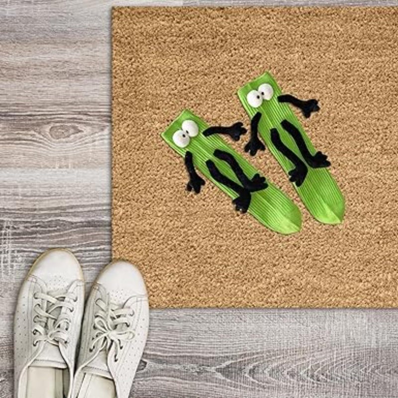 Unisex Magnetic Holding Hands Funny Couple Socks for Holidays - Image 5
