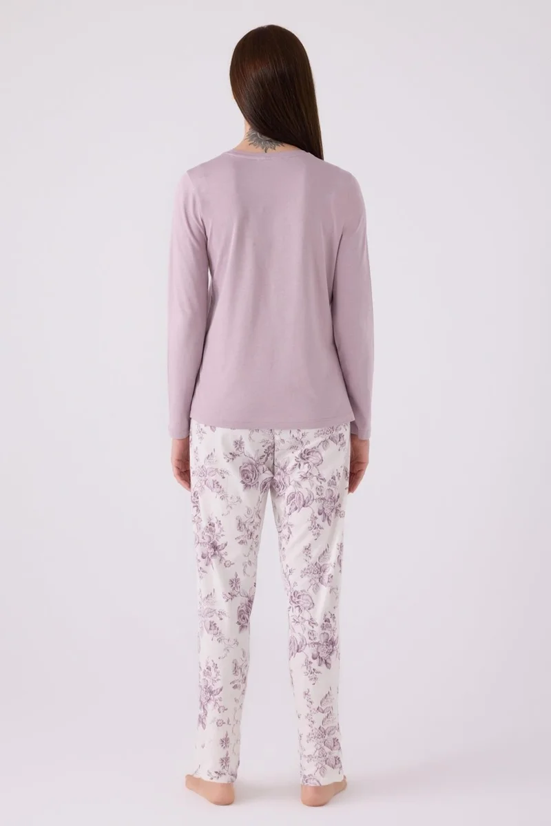 Arnetta Women's Lilac Long Sleeve Seasonal Pajama Set, Plain Top and Floral Printed Bottom