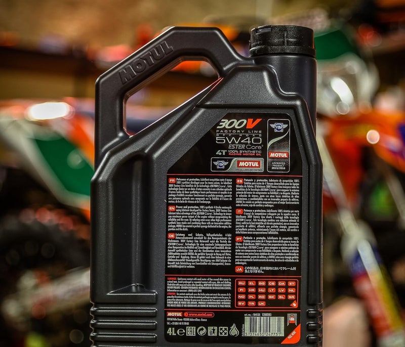 Motul 300V 5W40 100% Synthetic Road Racing Engine Oil - 4L - Image 3