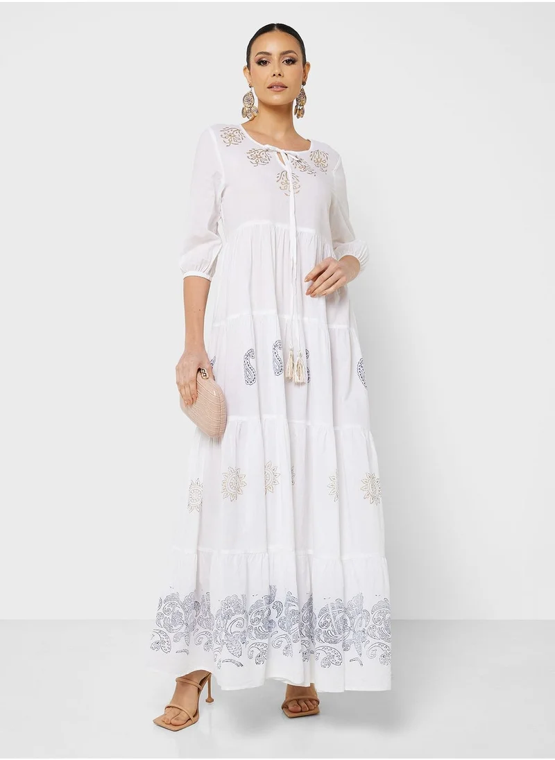 ARABIAN CLOSET Printed Tiered Jalabiya