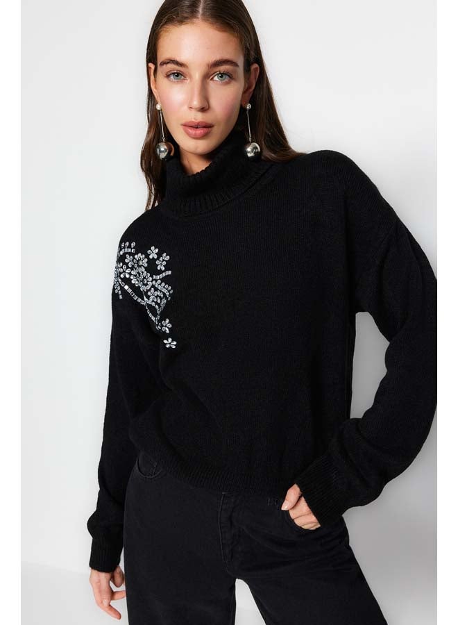 trendyol Black Soft Textured Stone Detailed Turtleneck Knitwear Sweater TWOAW24KZ00188  - Image 2