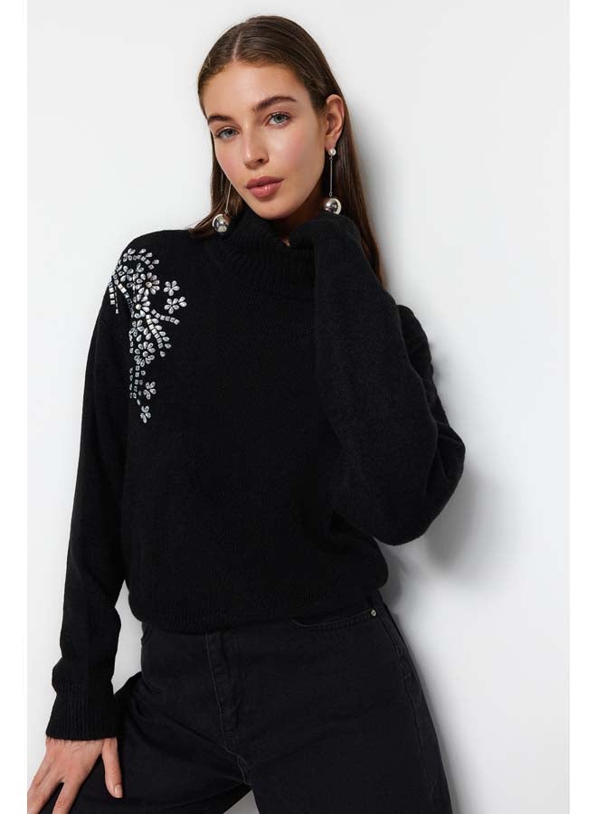 trendyol Black Soft Textured Stone Detailed Turtleneck Knitwear Sweater TWOAW24KZ00188  - Image 3