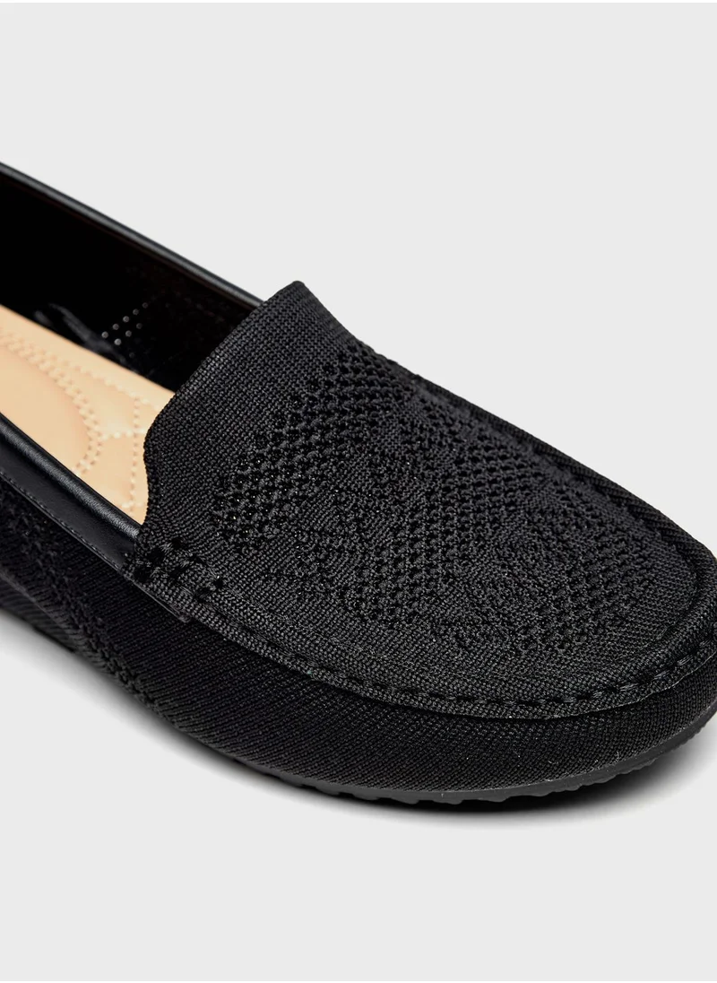شو اكسبرس Essential Flat Moccasins