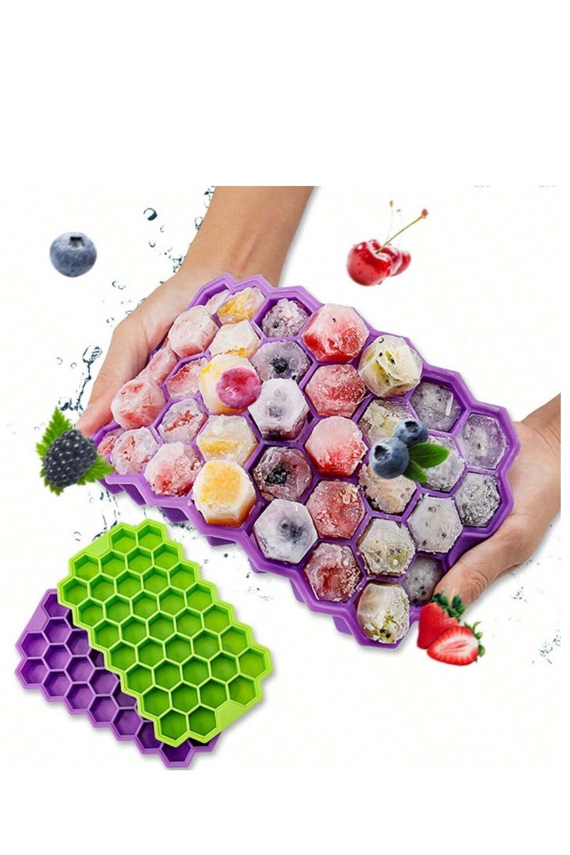 صينية مكعبات الثلج المرنة المصنوعة من السيليكون على شكل قرص العسل مع غطاء، 37 فتحة، مرنة وناعمة مناسبة للثلاجة والفريزر لصنع مكعبات ثلج صغيرة 1قطعة ( قد يختلف اللون ) - Image 3