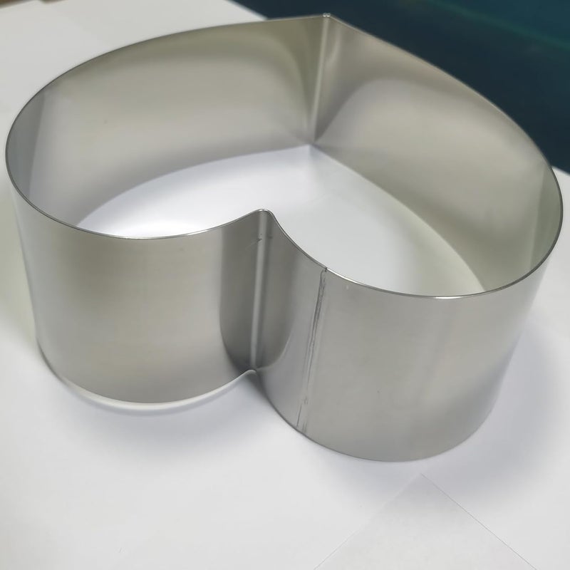 SADYFON 8 Inch Heart Shaped Cake Pan, Bottomless Cake Mould for Wedding, Stainless Steel, Measuring 8 x 3 inches (20 x 8 cm) - Image 3