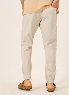 Styli Solid Relaxed Fit Elasticated Cuffed Joggers with Contrast Drawstring  - Image 4