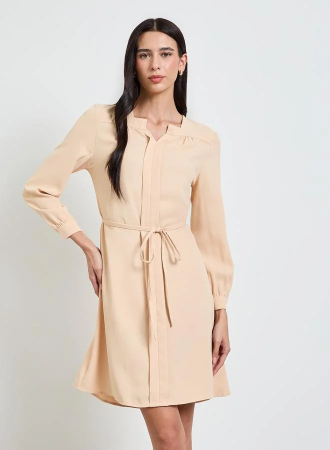ستايلي Beige Solid Notch Neck A-Line Dress With Belt Detail
