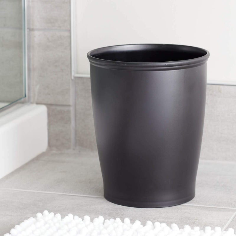 InterDesign iDesign - 93437 iDesign Kent Plastic Wastebasket, Small Round Plastic Trash Can for Bathroom, Bedroom, Dorm, College, Office, 8.25" x 10", Black - Image 2