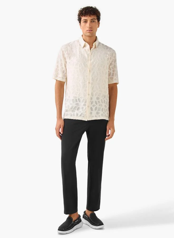 Iconic Iconic Regular Fit Textured Shirt with Collar and Short Sleeves