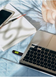 ADATA UC300 128GB USB 3.2 Gen 1 Type-C Flash Drive | Lightweight and Fast Data Transfer | Green Black  - Image 5