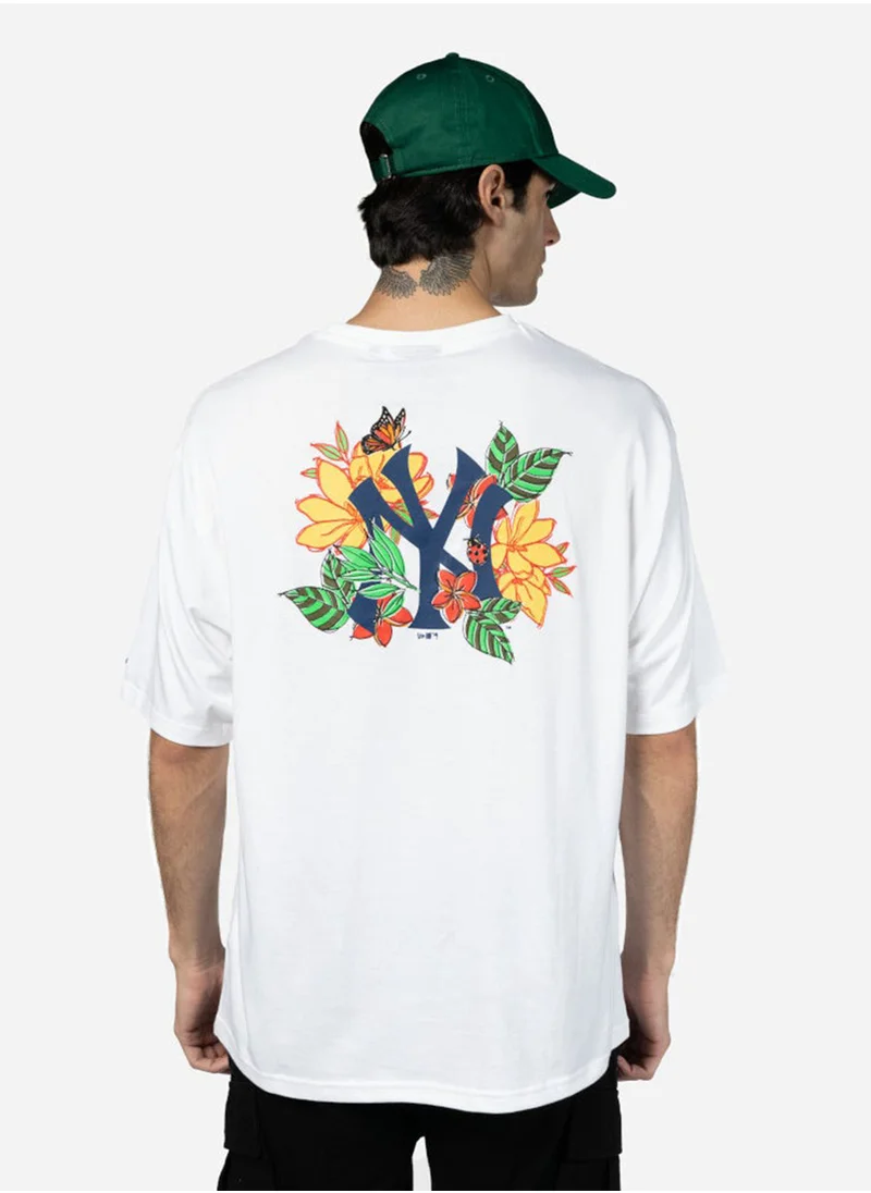 نيو ايرا New York Yankees Floral Graphic Oversized T-Shirt