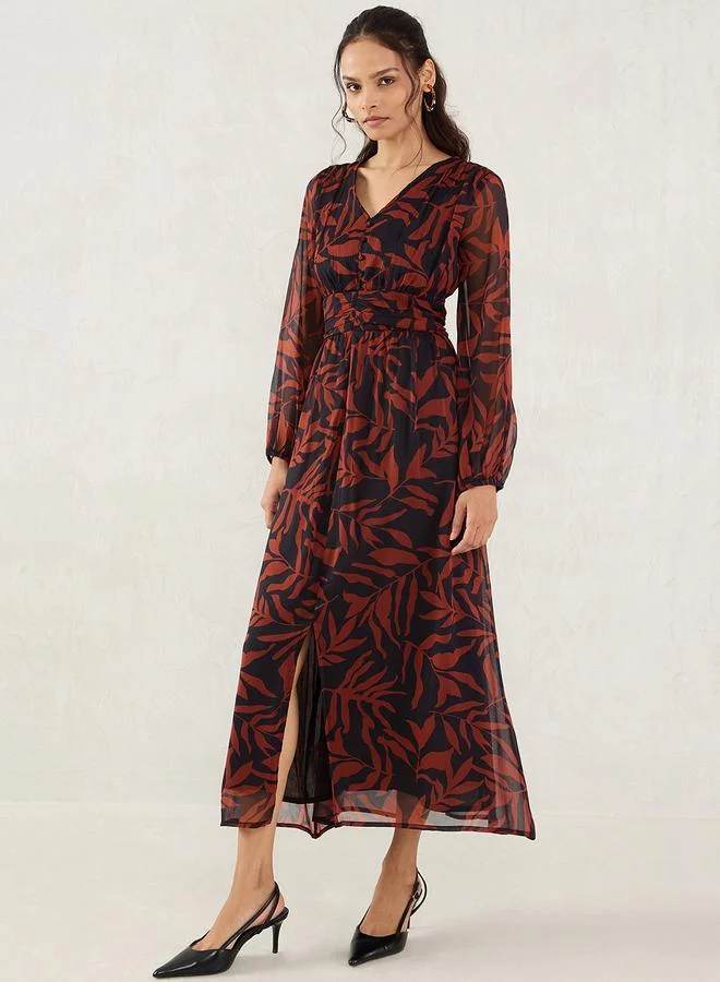 Femmella Femmella Brown Leaf Print Maxi Dress