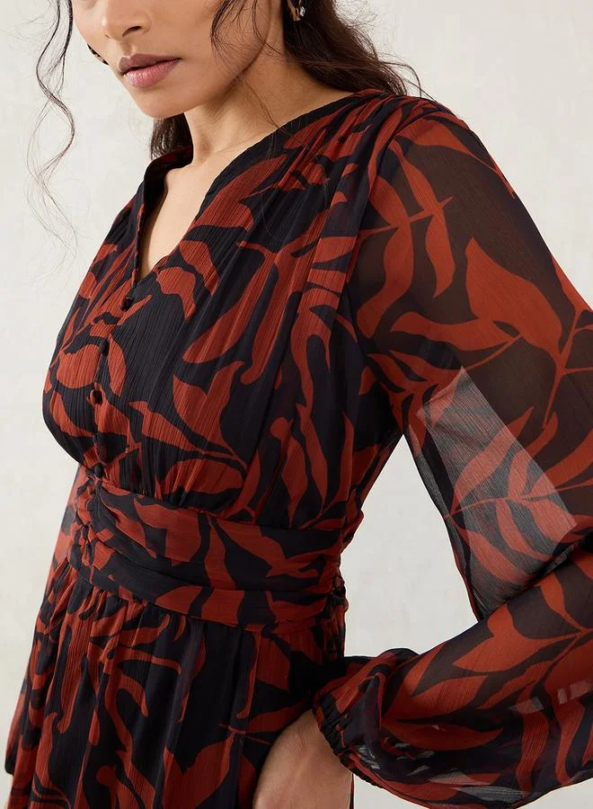Femmella Femmella Brown Leaf Print Maxi Dress