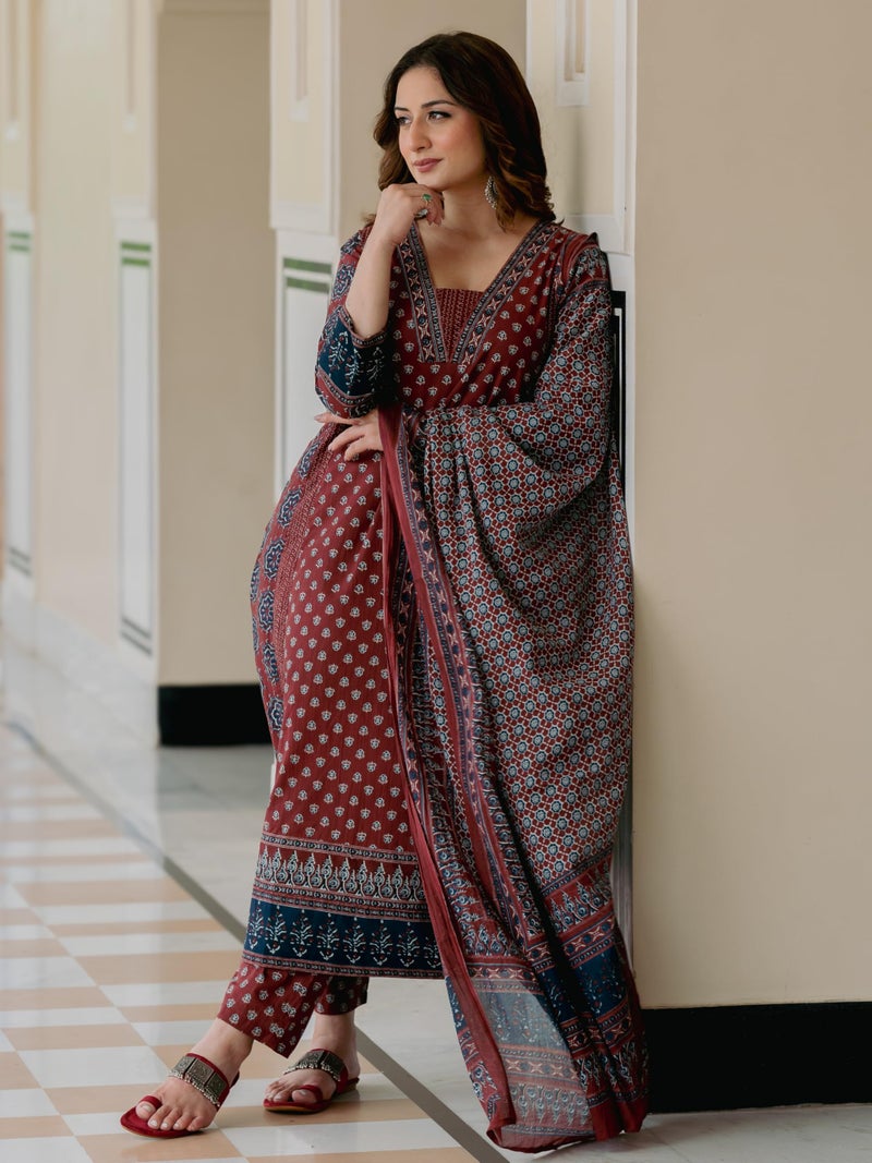 Arayna Women’s 100% Pure Cotton Printed Ethnic Suit | A-Line Kurta Set with Pant & Dupatta, Maroon, XX-Large - Image 3