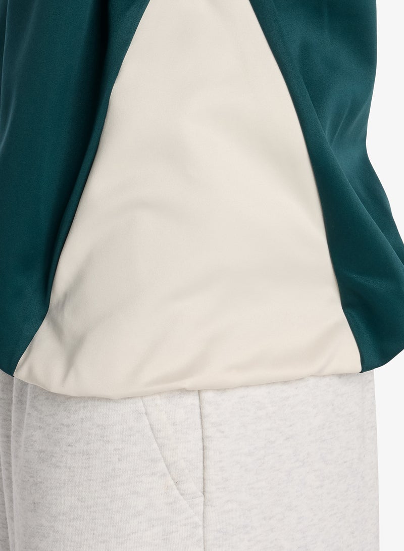 نيو بالانس كنزة ساتان منسوجة - Image 5