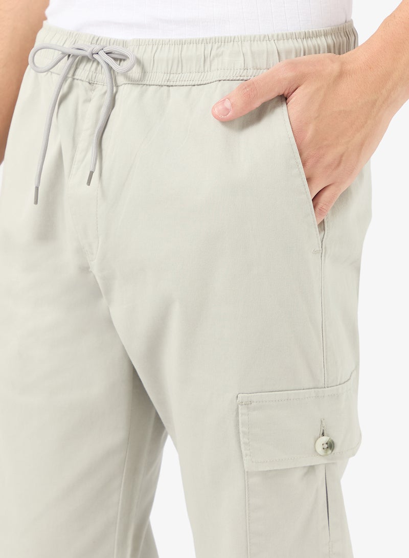 سفنتي فايف بنطلون كارجو بقصة ضيقة فاخرة - Image 4