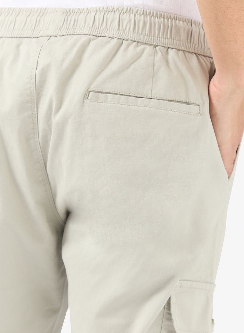 سفنتي فايف بنطلون كارجو بقصة ضيقة فاخرة - Image 5