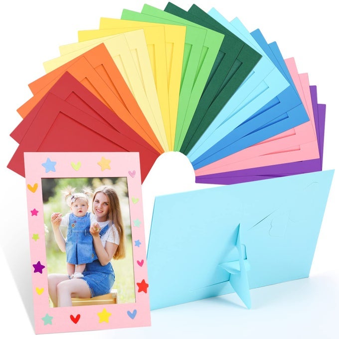 100 PCS PAPER PICTURE FRAMES WITH EASEL 4 X 6 INCH PAPER PHOTO CARDS WITH 12 STICKERS CARDBOARD PICTURE FRAMES KIDS ART FRAME ART DISPLAY FOR DIY CRAFT DISPLAYMULTI COLORS100 PCS