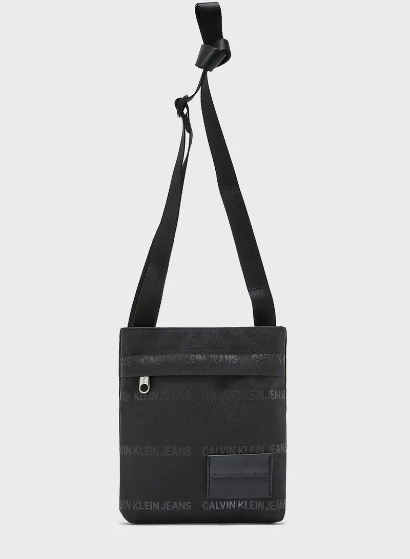 Calvin Klein Jeans Essential Micro Messenger Bag