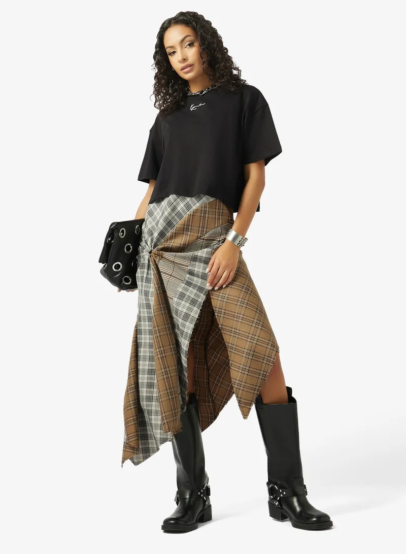 Karl Kani  Small Signature Essential Cropped T-Shirt for Women | Best Price UAE