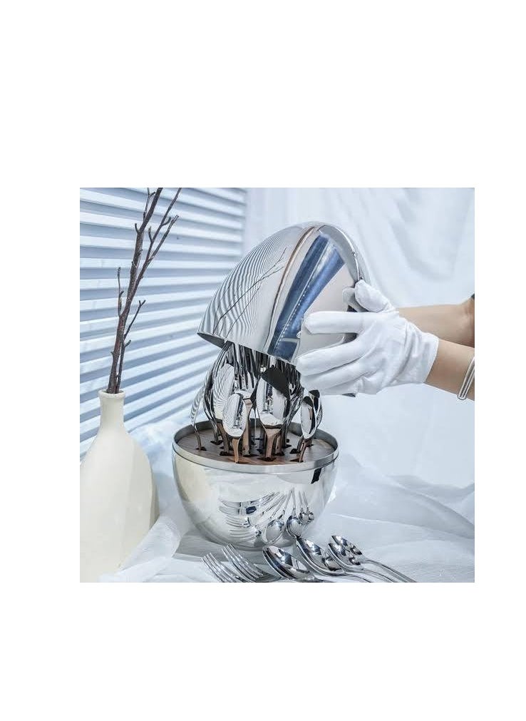 Generic A set of 24-piece silver spoons inside a silver egg, a decorative piece for the table  - Image 3